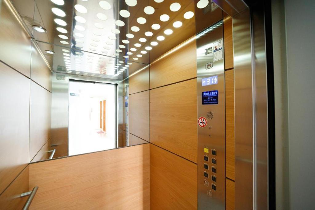 Schoene Wohnung Mit Pool , Wi-Fi Und Privat Garage Torrevieja Exterior foto